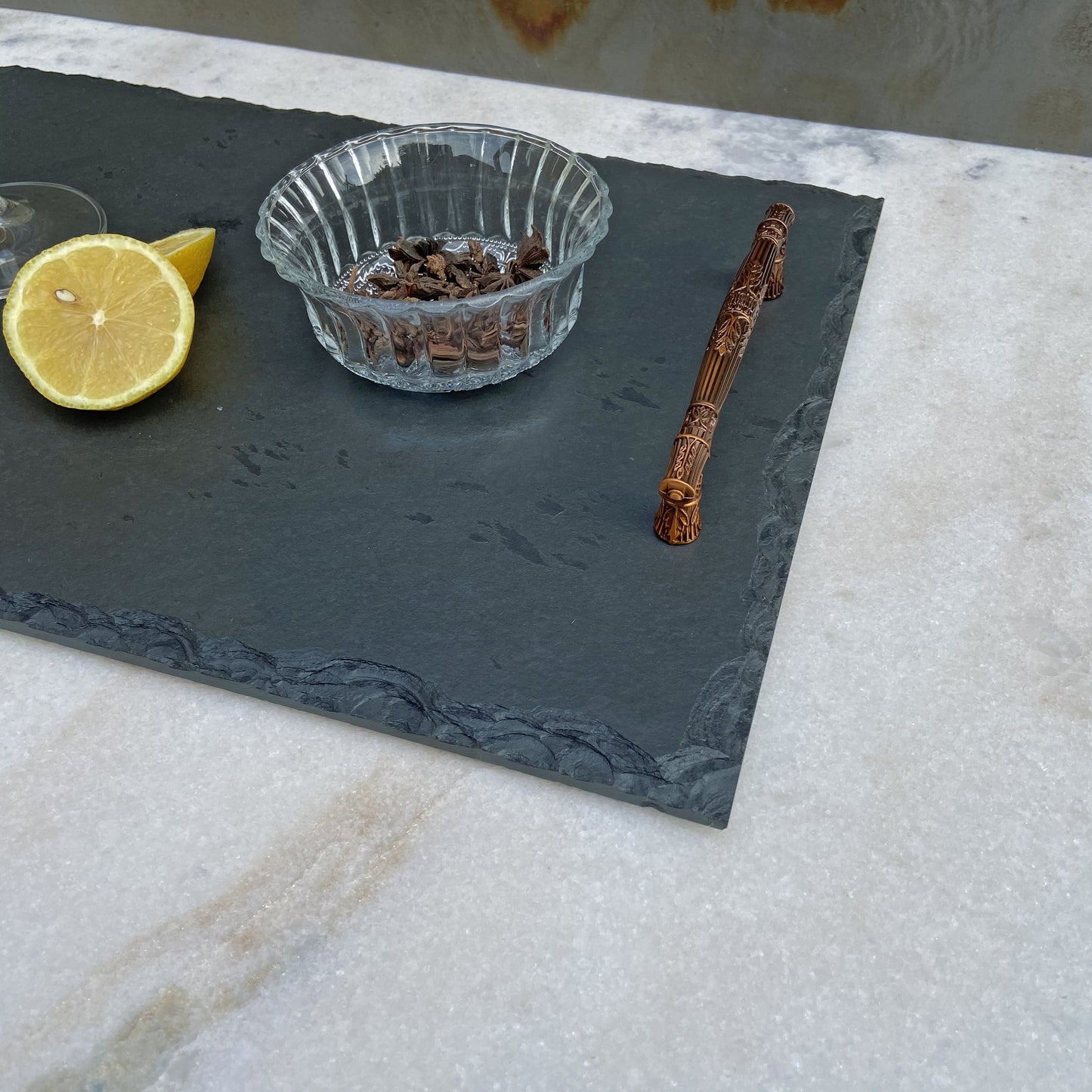 CLASSIC TRAY WITH HANDLE - SLATE - GRAPHITE COLOR